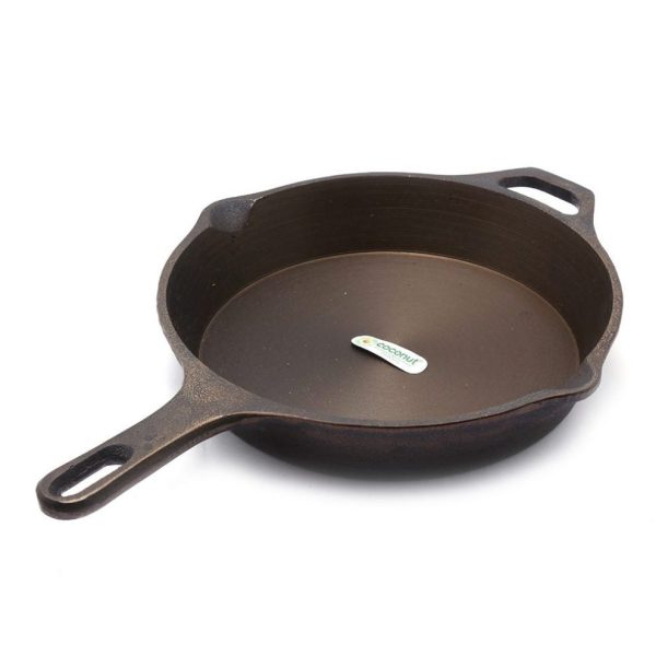 Coconut cast iron skillet pan   fry pan- pre seasoned with 100% vegetable oil with natural oven heated golden finidh, food grade , Long handle , smooth surface ready to use, 25cm, with 2 spouts for easy pouring Online now