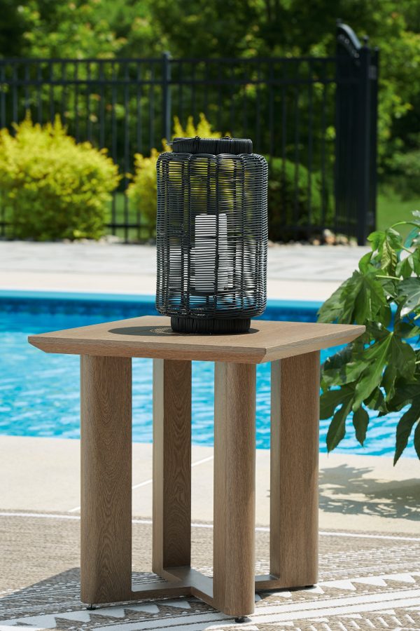 Serene Bay Outdoor End Table Supply